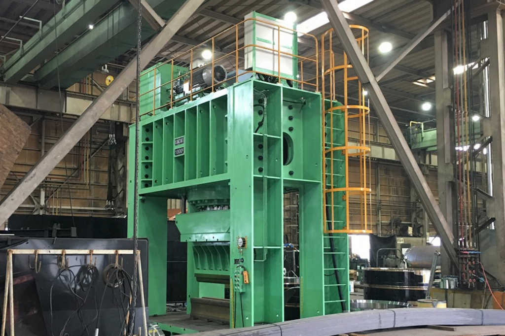 工場跡 コンプレッサー プレス機械 カット機械 総重量1トン以上